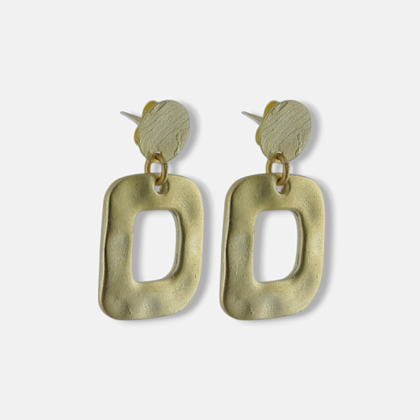 Aros Essential en Dorado Mate Cuadrado irregular