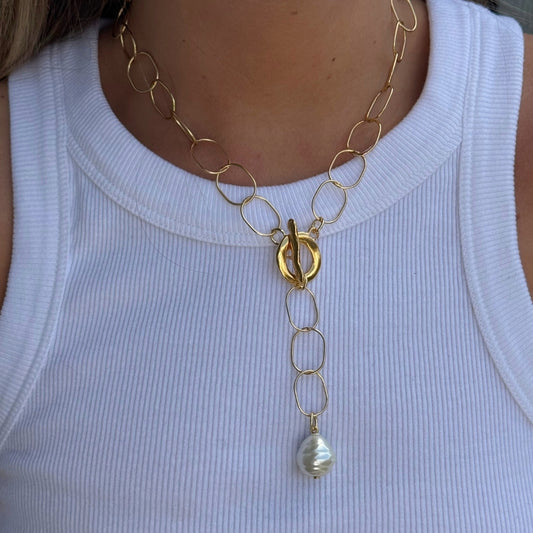 Collar Capri Dorado con Broche y Perla