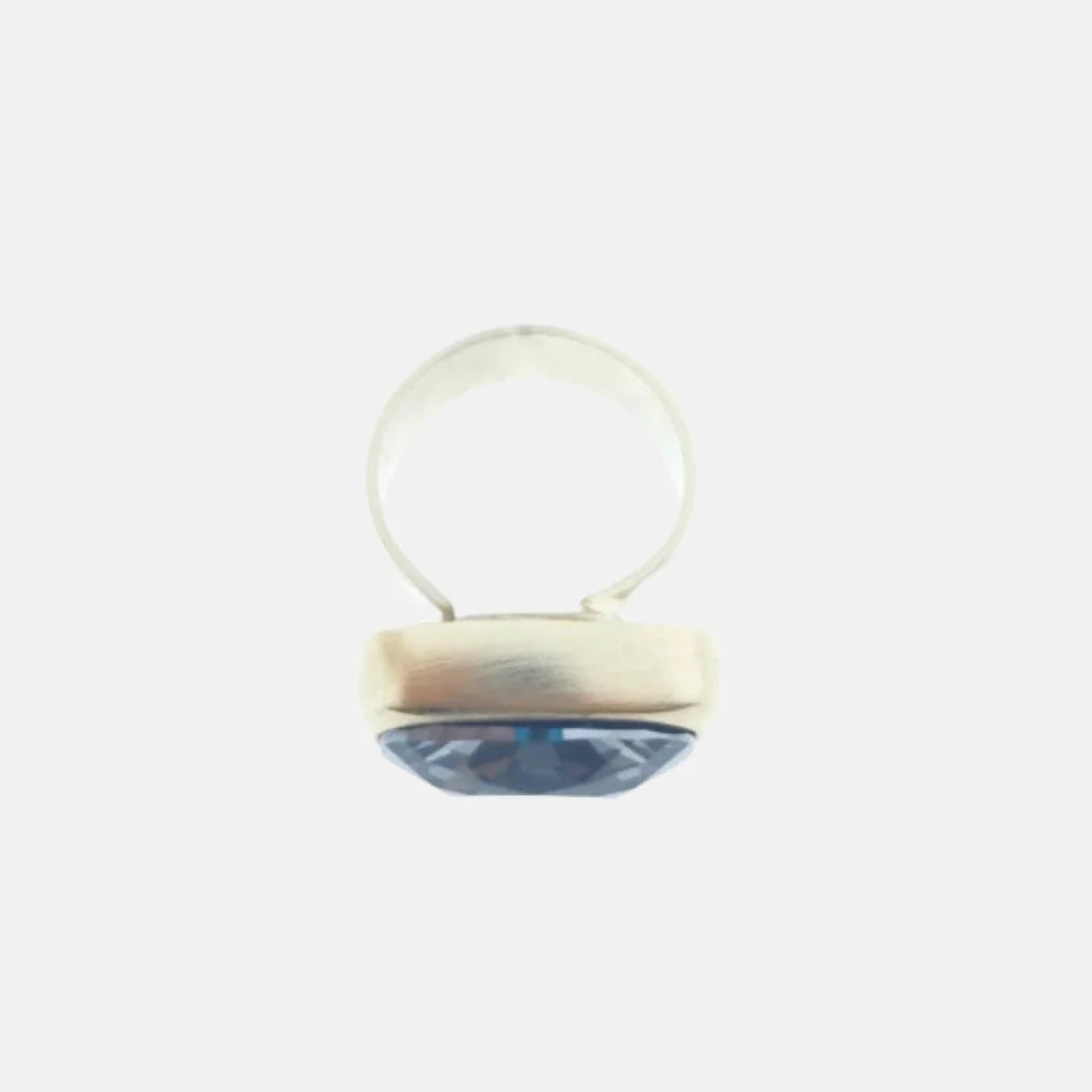Anillo Dita Chapado en Oro con Cristal Swarovski