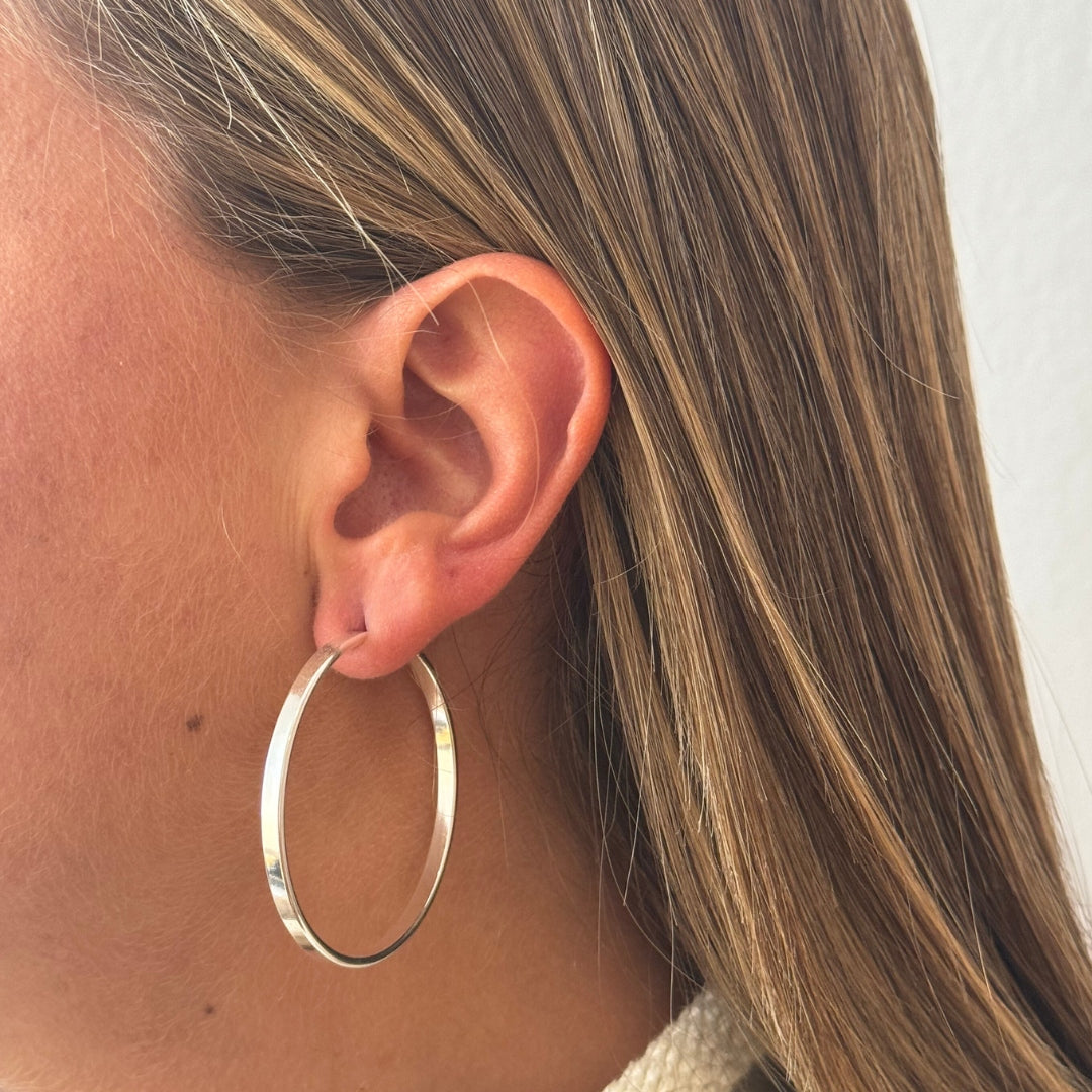 Aros Capri Argolla en Plateado Brillante