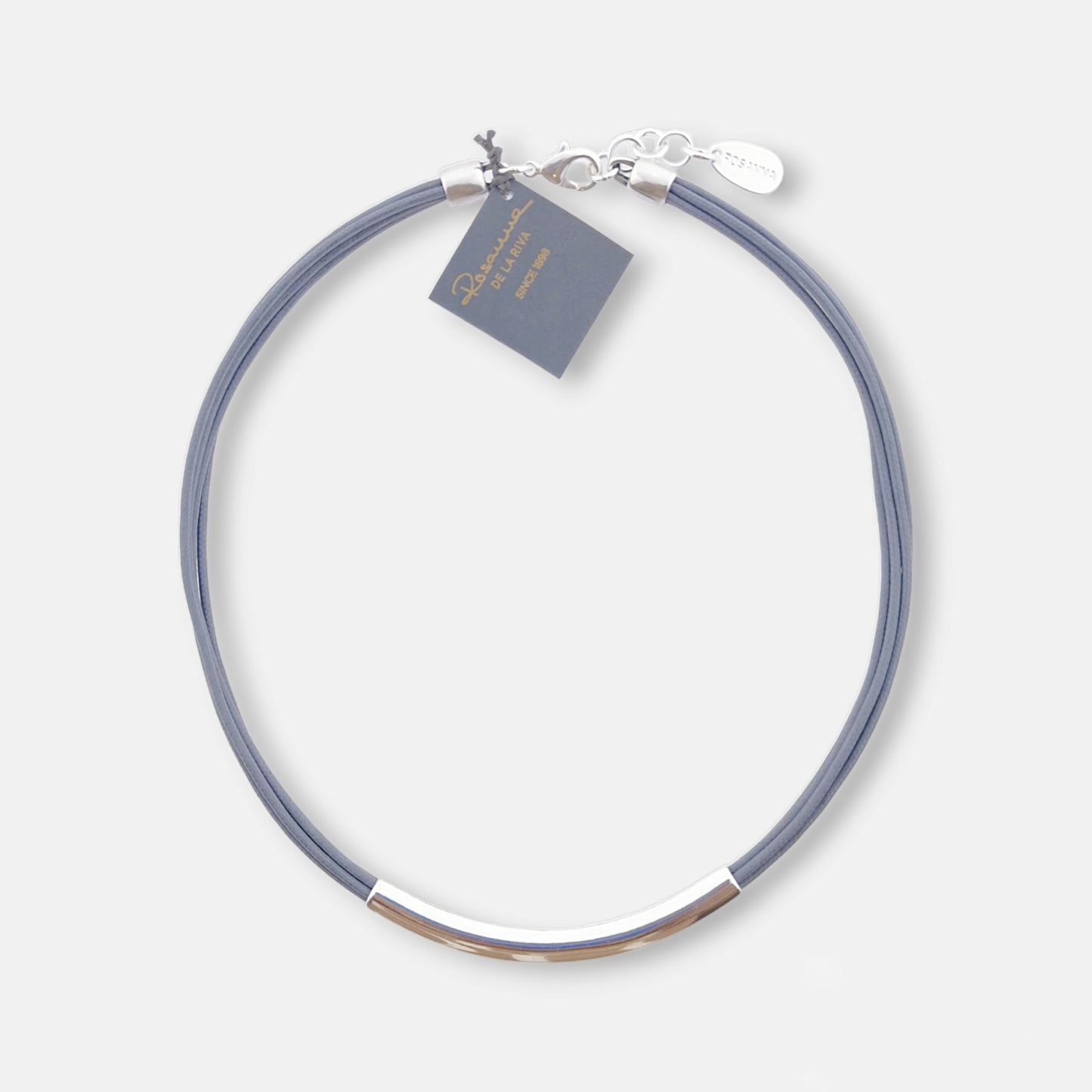 Collar Capri Plateado Brillante con Cordón Gris