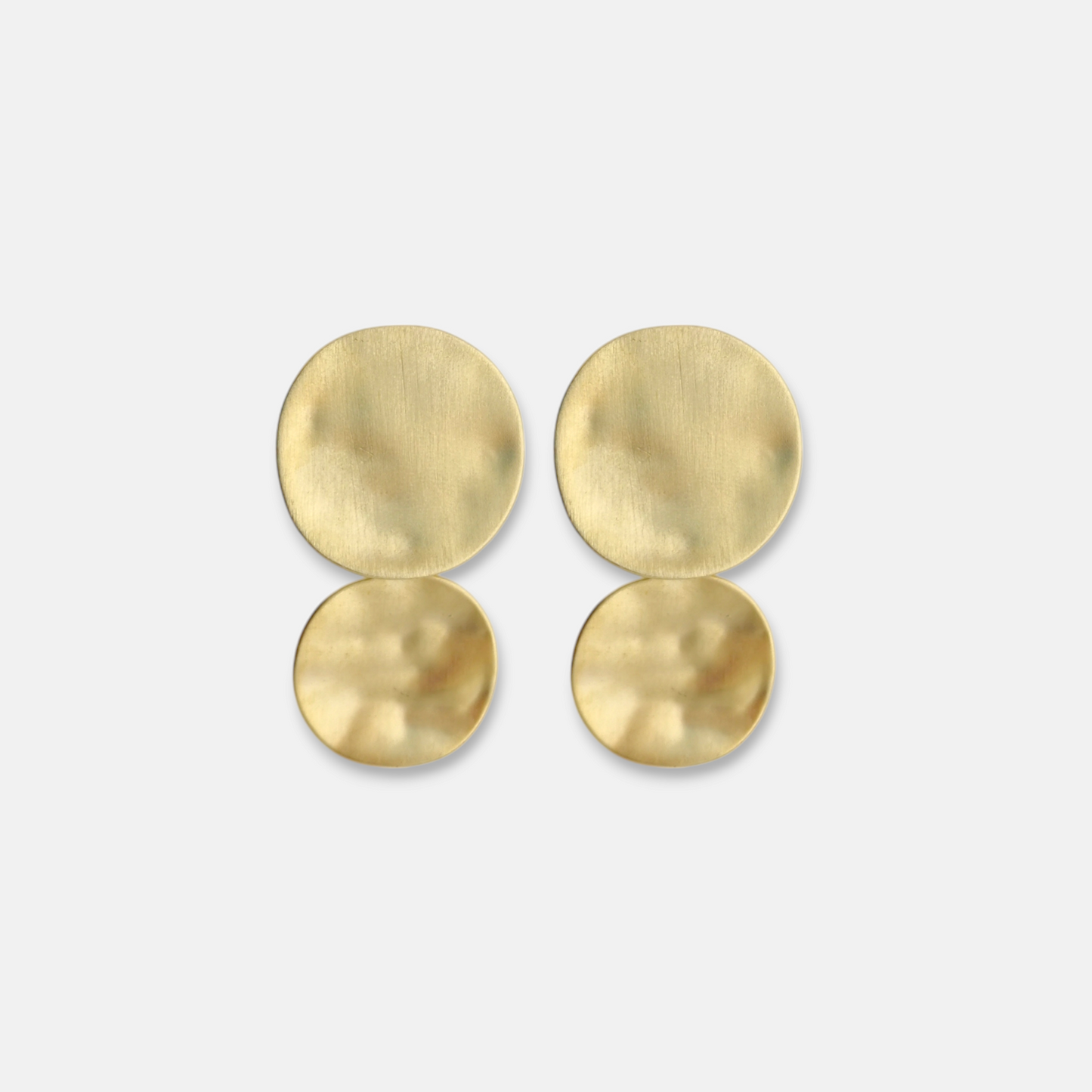 Aros Dita Doble Círculo en Dorado Mate