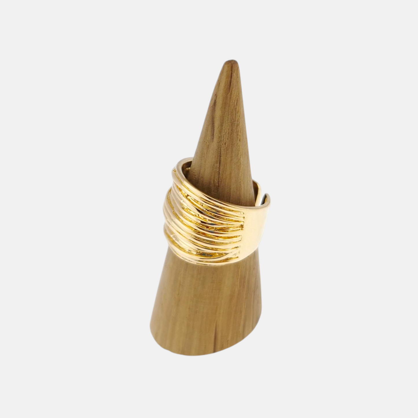 Anillo Capri Con Textura Dorado Brillante