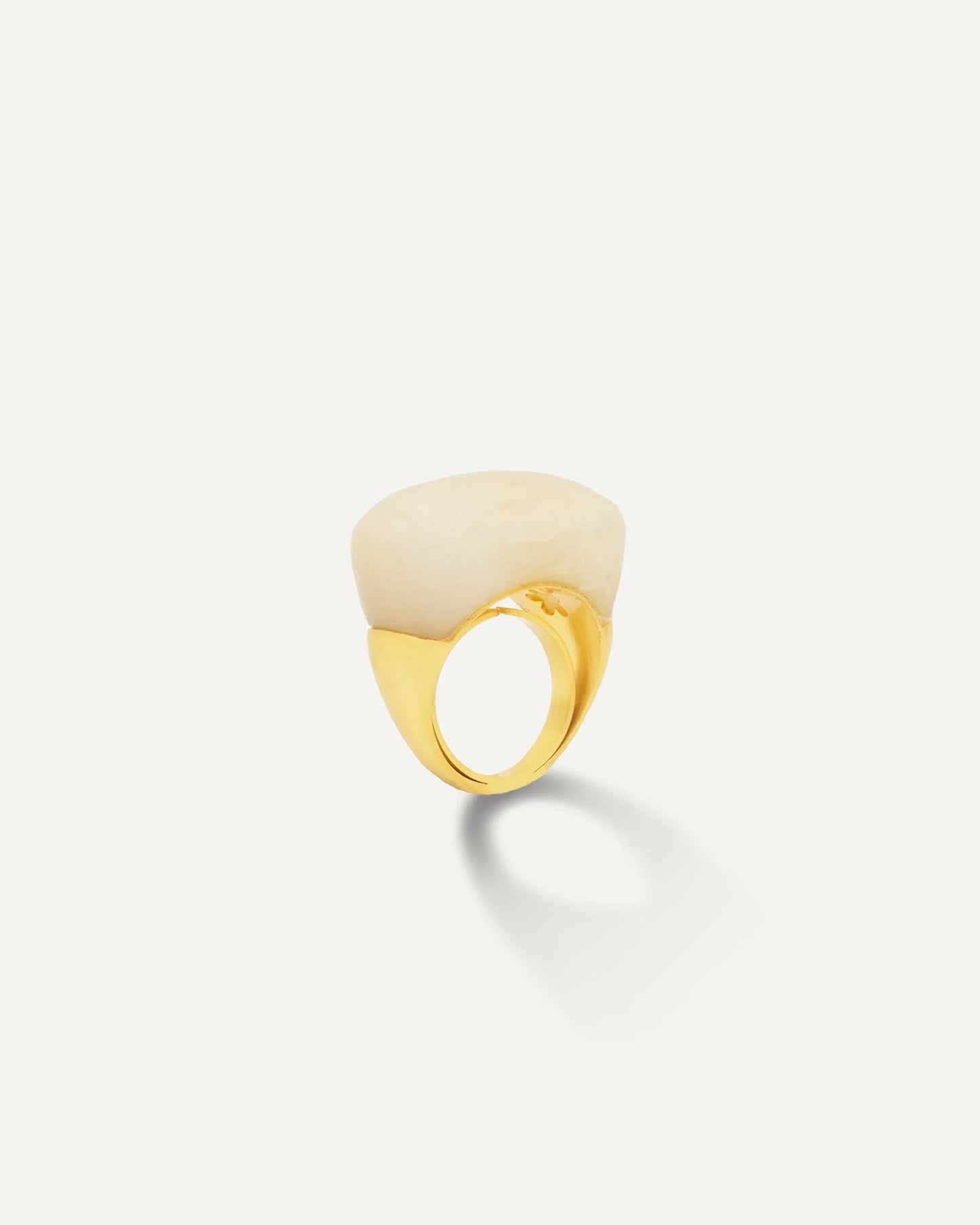 Anillo Dorado Natura Piedra Luna