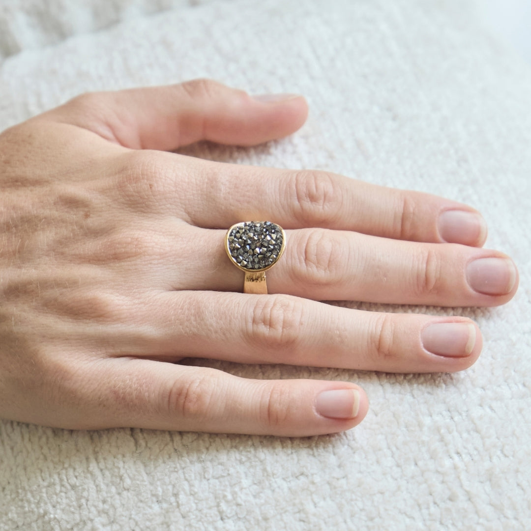 Anillo Dita Bañado Oro Mate con Cristales Swarovski
