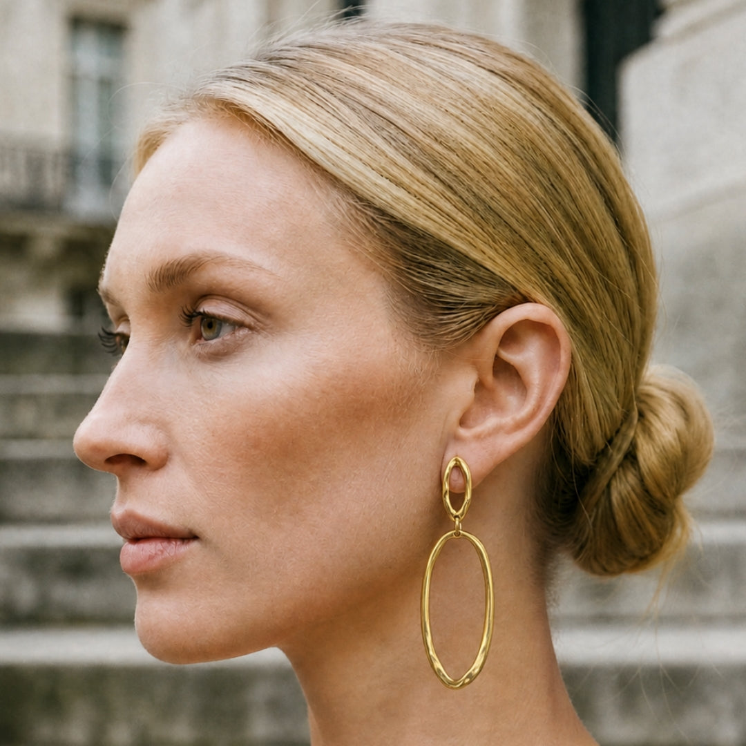 Aros Capri Largos en Dorado Brillante