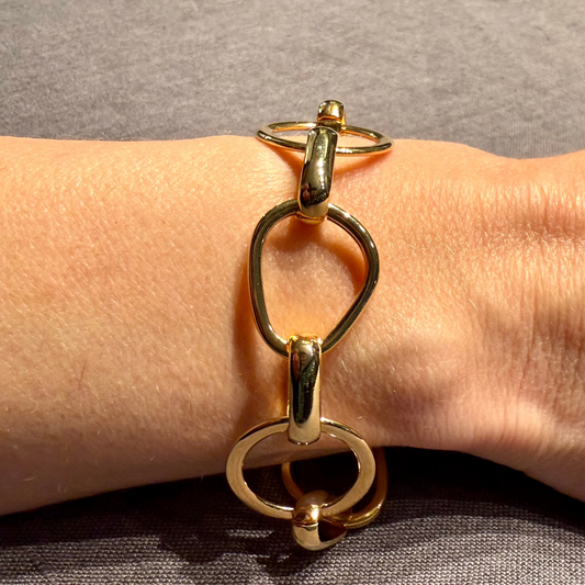 Pulsera Capri en Dorado Brillante y Cadenas