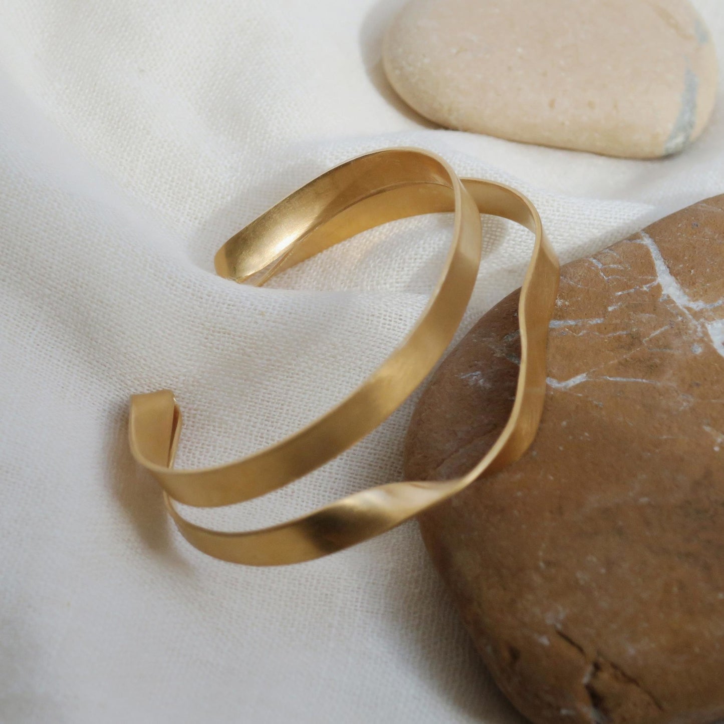 Pulsera Dorada Oceánica