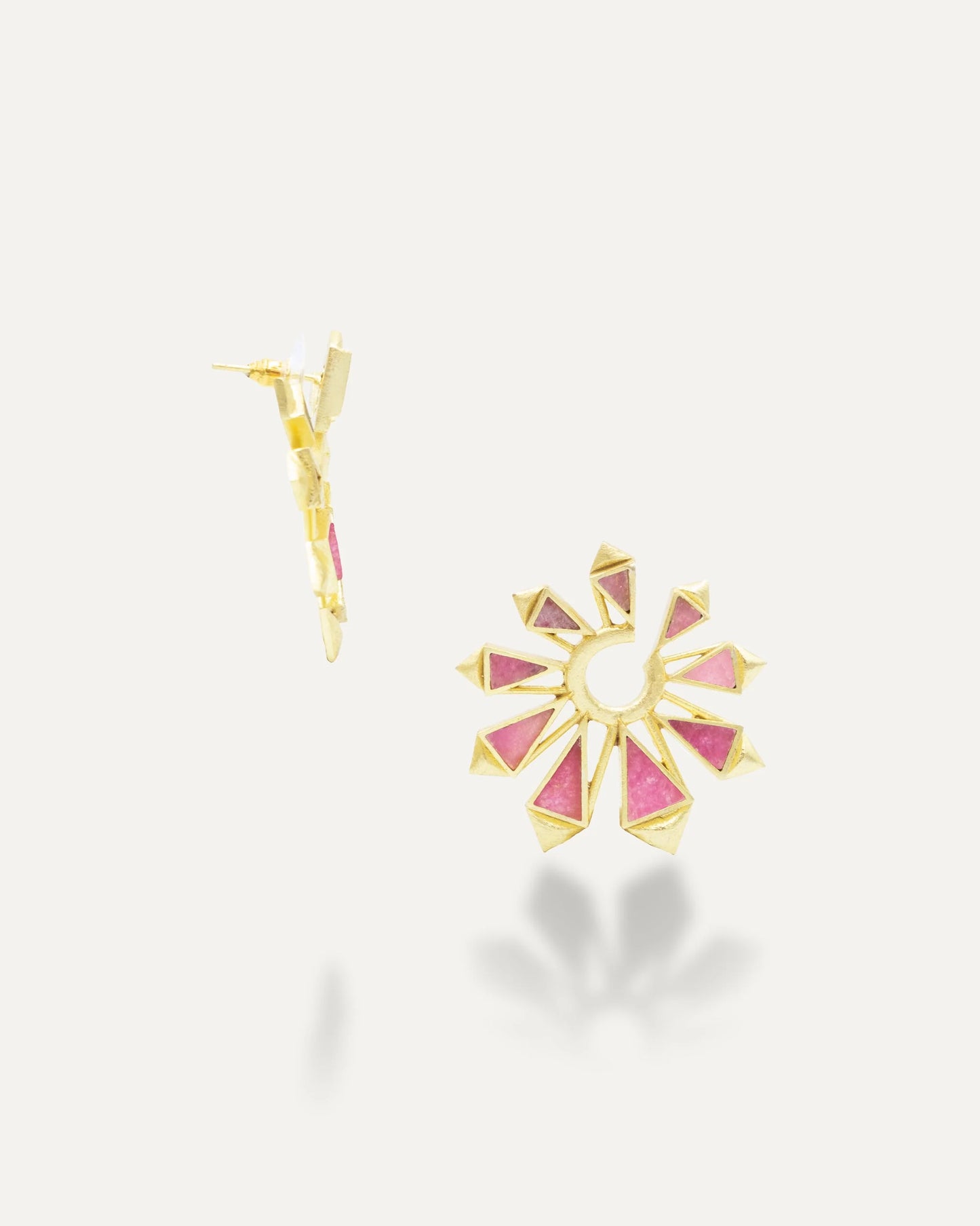 Aros Dorados Roole Onix Fucsia