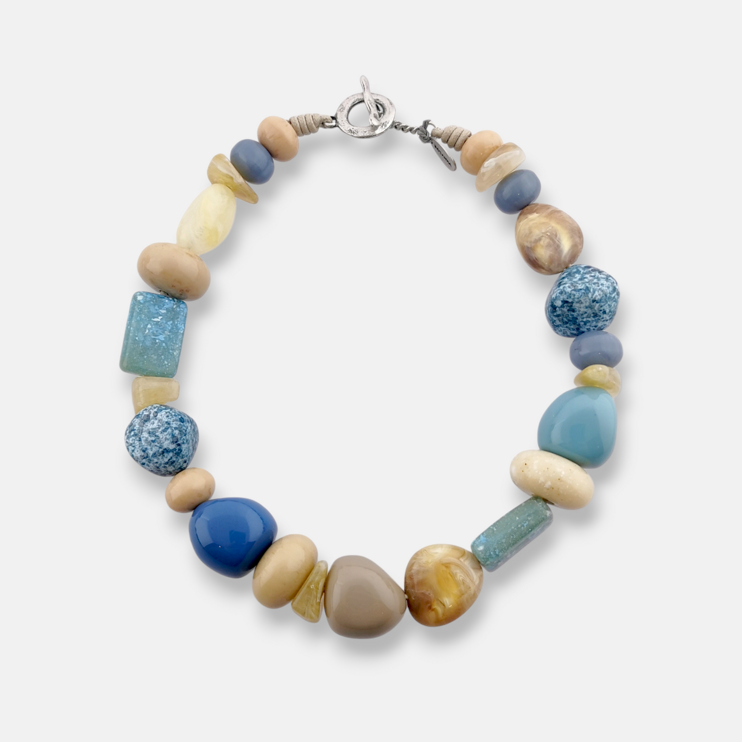 Collar Origins en Plateado Viejo y Piezas Azules