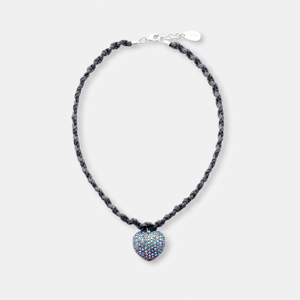 Collar Marais Plateado Mate Con Cordón y Corazón con Cristales