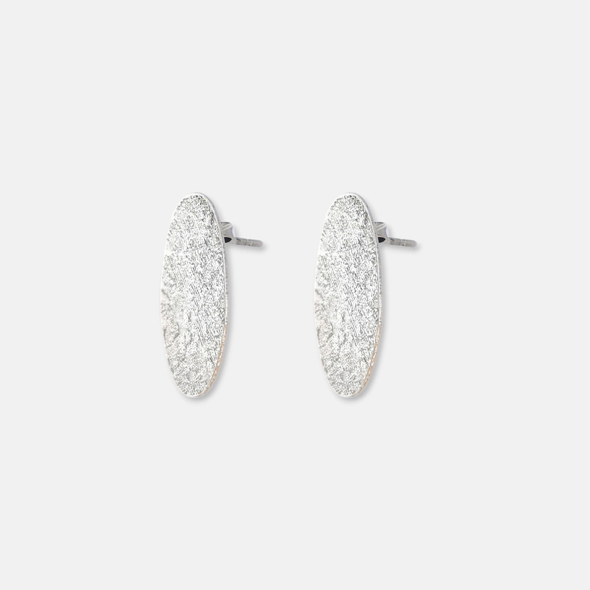 Aros Aire Óvalo Corto en Plata Vieja