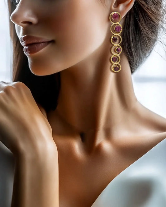 Aros Dorados Dinesh Hatypara Roja